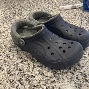 Crocs Woman’s Size 12 Blue Baya Lined Fuzz Strap Clogs Fuzzy Slippers Shoes